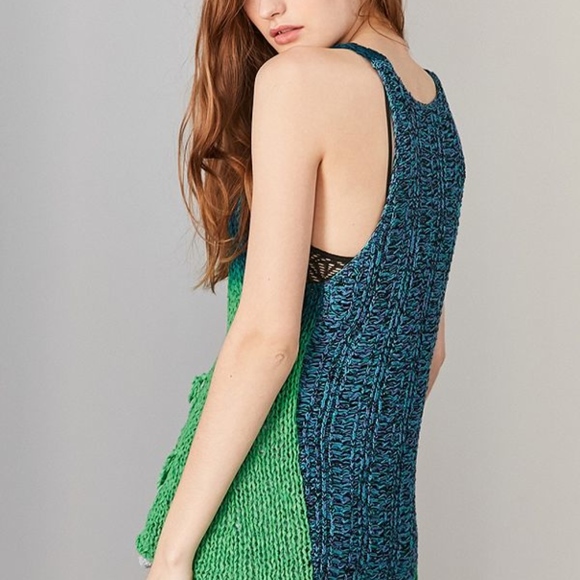 NWT! Urban Outfitters Knit Top! - Picture 3 of 5